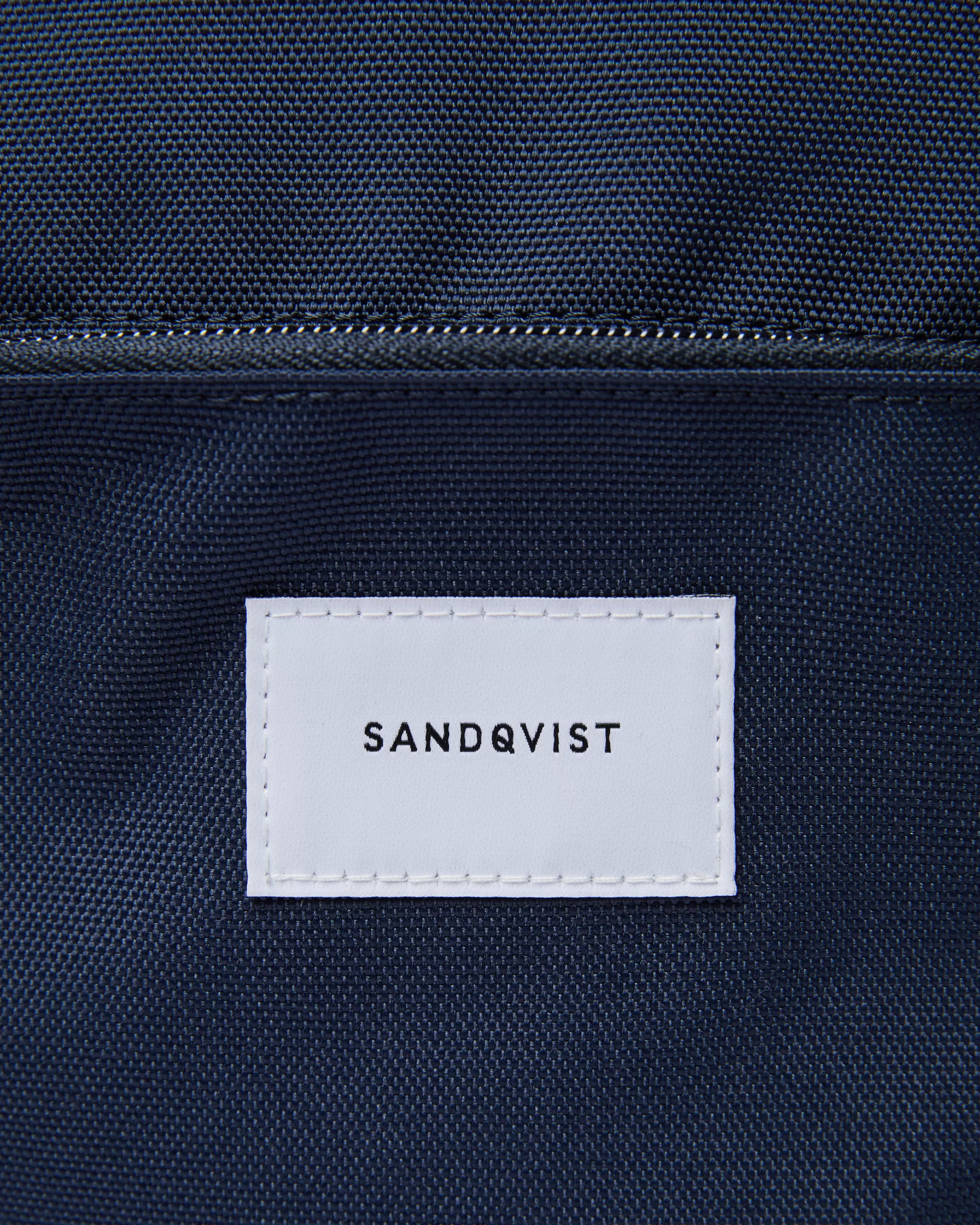 Sandqvist Ilon Navy Store